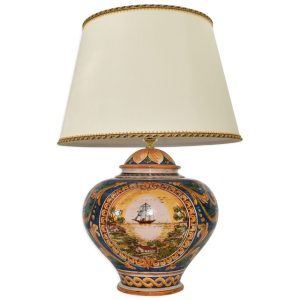 Lume palla h 25 c/veliero ornato calatino (h52 c/paralume Ø35)