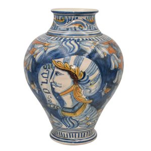 Vaso boccia h 35 ornato fondo arancio decoro santo/pa c/figurato